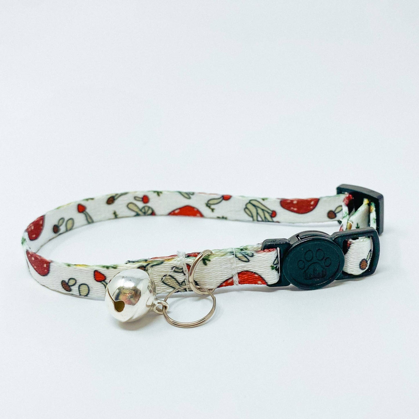 Fun-Guy Mushroom Cat Collar | Bohemian Outdoor Breakaway